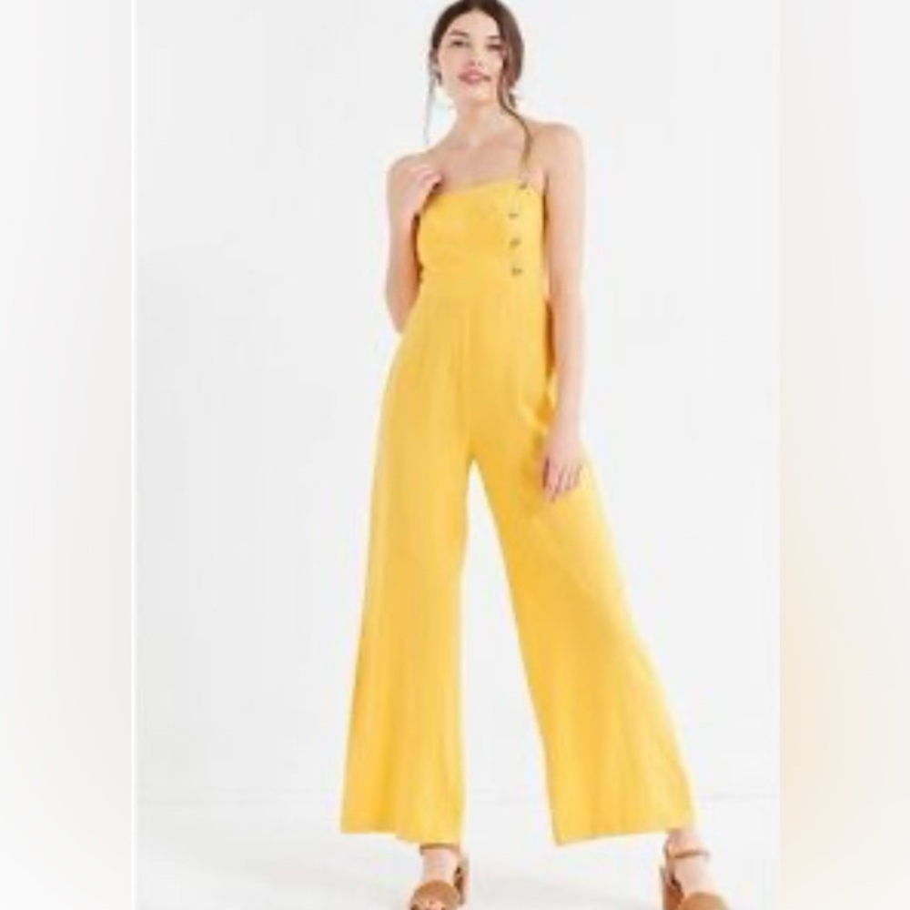 Urban outfitters Yellow Women's Jumpsuit sleeveless size 4 linen blend